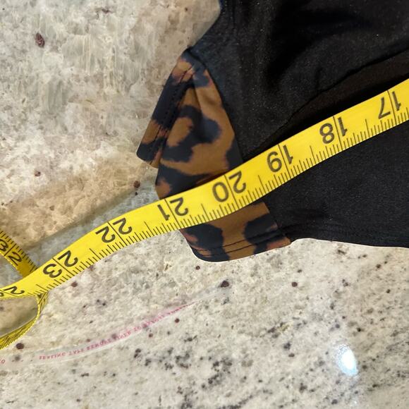 Miss Adola back and cheetah print one piece swimsuit size 10 - Picture 9 of 10